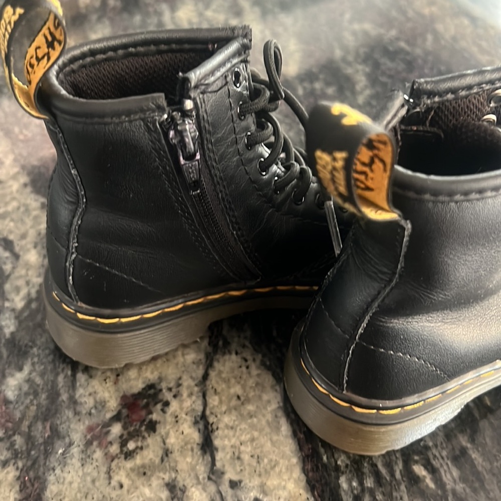 Toddler doc martins 1460 Softy T Leather Lace Up Boots - Picture 5 of 5